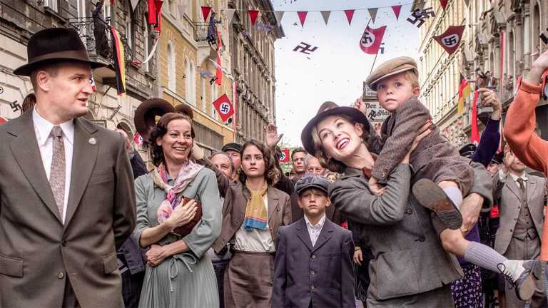L&rsquo;uomo dal cuore di ferro: recensione del film con Jason Clarke