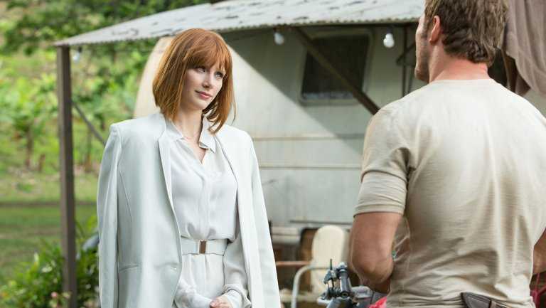 Jurassic World: Bryce Dallas Howard commenta le critiche ai &ldquo;tacchi&rdquo; di Claire