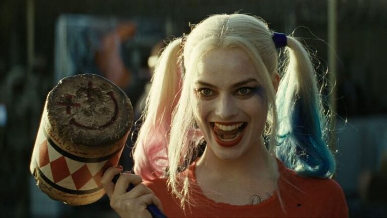Margot Robbie è Ivanka Trump al Sathurday Night Live Margot Robbie è Ivanka Trump al Sathurday Night Live