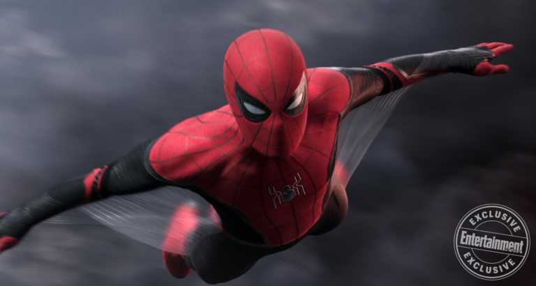 Spider-Man: Far From Home, Tom Holland e Jake Gyllenhaal nelle nuove foto ufficiali Spider-Man: Far From Home, Tom Holland e Jake Gyllenhaal nelle nuove foto ufficiali