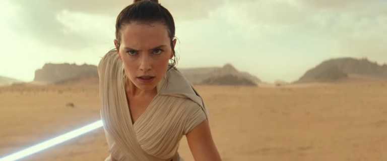Star Wars: The Rise Of Skywalker, il teaser rivela un importante spoiler su Rey? Star Wars: The Rise Of Skywalker, il teaser rivela un importante spoiler su Rey?