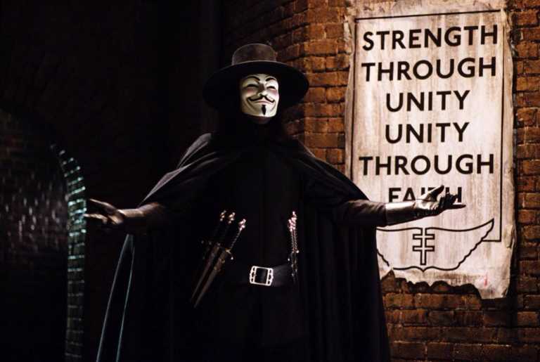 V per Vendetta: il regista rivela perch&eacute; l&rsquo;attore protagonista &egrave; stato cambiato a met&agrave; delle riprese