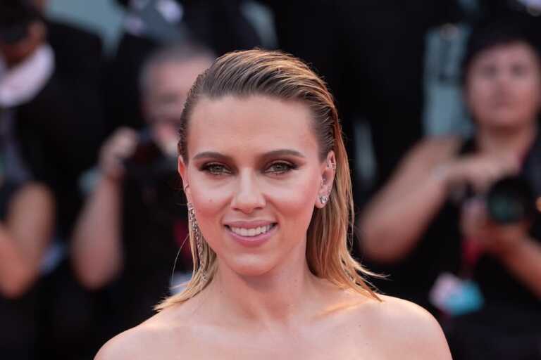 Scarlett Johansson annuncia l&rsquo;arrivo al cinema di Black Widow