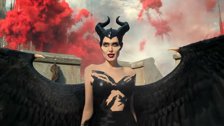 Maleficent – Signora del Male: un nuovo sontuoso poster con le protagoniste Maleficent – Signora del Male: un nuovo sontuoso poster con le protagoniste