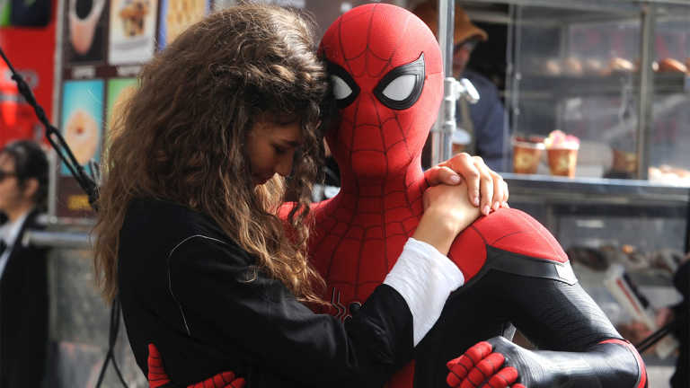 Spider-Man: Far From Home, i possibili significati del misterioso dettaglio finale Spider-Man: Far From Home, i possibili significati del misterioso dettaglio finale