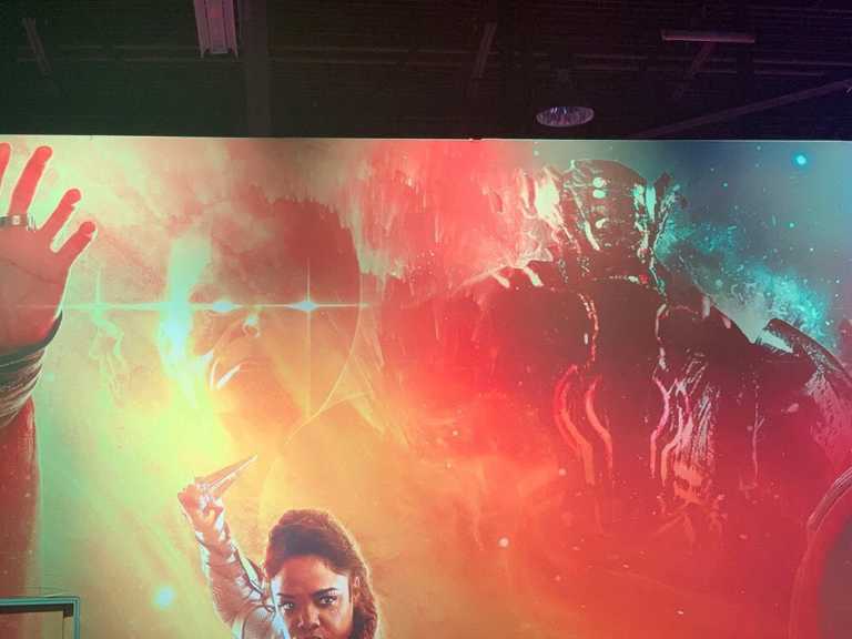 Marvel Studios: i banner della D23 mostrano i Celestiali e l’Osservatore Marvel Studios: i banner della D23 mostrano i Celestiali e l’Osservatore