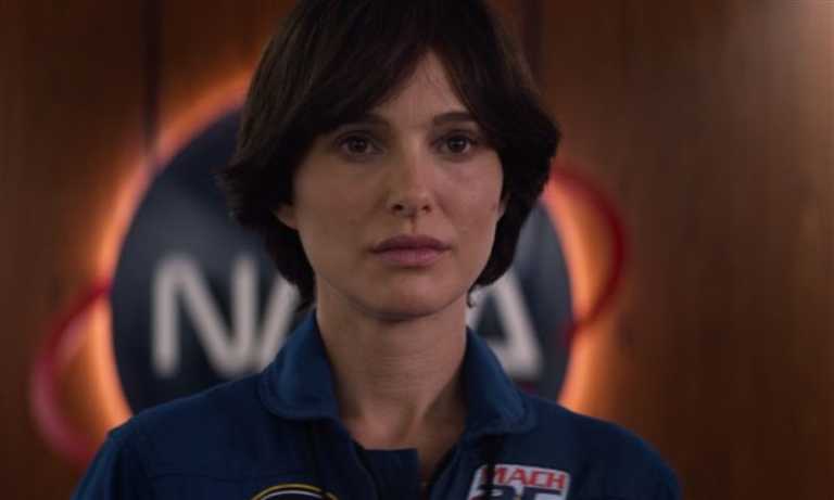 Lucy in the Sky, il nuovo trailer del film con Natalie Portman Lucy in the Sky, il nuovo trailer del film con Natalie Portman