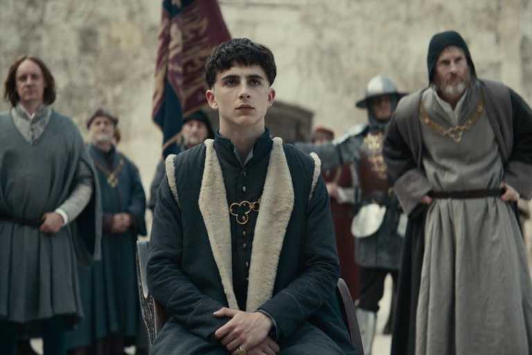 The King: recensione del film con Timoth&eacute;e Chalamet
