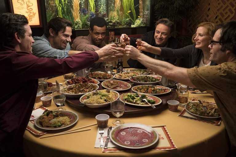 IT Capitolo Due: Pennywise e i Perdenti nelle nuove foto di EW IT Capitolo Due: Pennywise e i Perdenti nelle nuove foto di EW