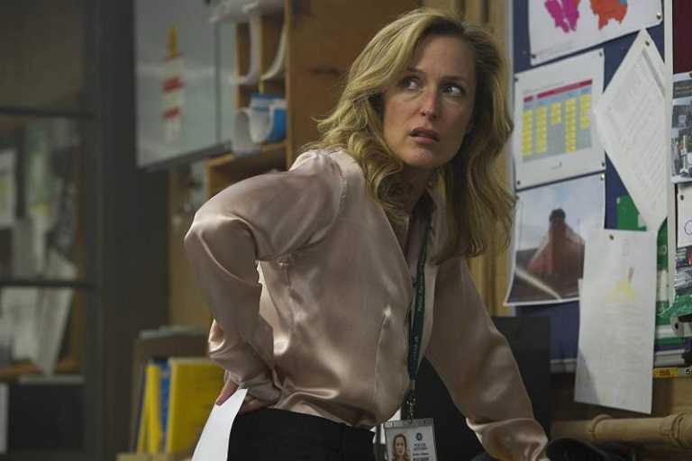 The Crown 3: Gillian Anderson nel cast