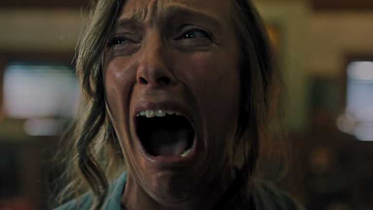 Toni Collette protagonista della commedia Fun Mom Dinner Toni Collette protagonista della commedia Fun Mom Dinner