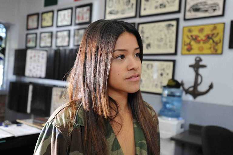 Gina Rodriguez: 10 cose che non sai sull&rsquo;attrice