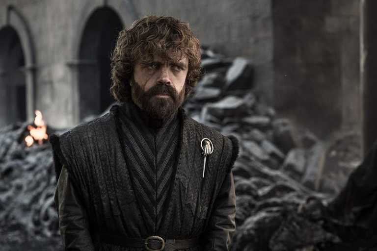 Peter Dinklage contrario al live action di Biancaneve, la Disney replica