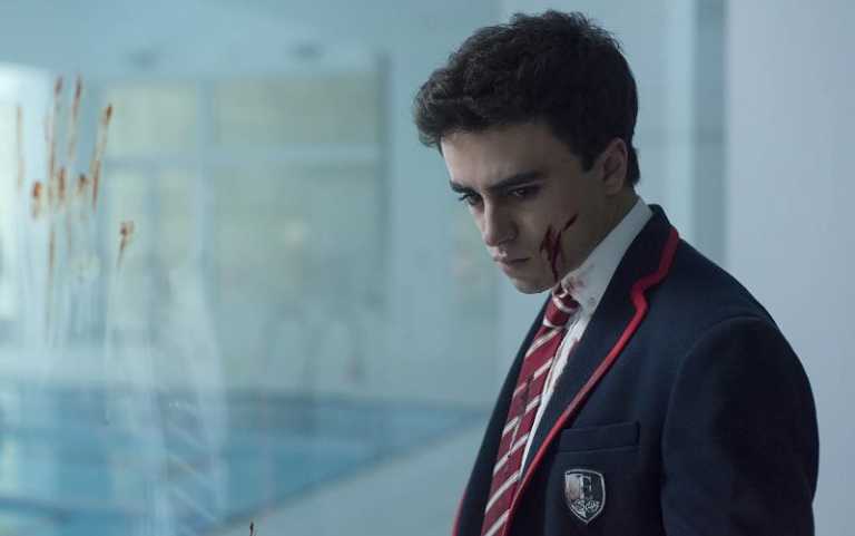 Itzan Escamilla: 10 cose che non sai sull&rsquo;attore
