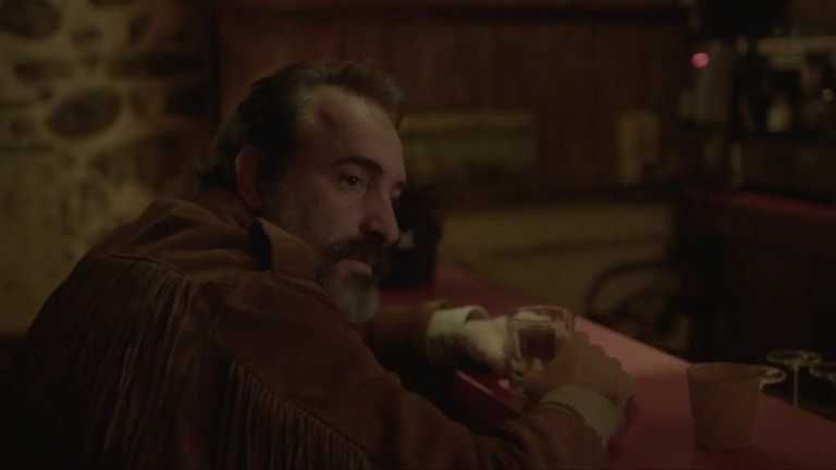 Doppia Pelle (Le Daim): trailer del film con Jean Dujardin Doppia Pelle (Le Daim): trailer del film con Jean Dujardin