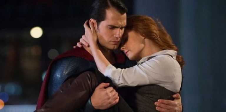 Henry Cavill sar&agrave; ancora Superman? La risposta di Amy Adams