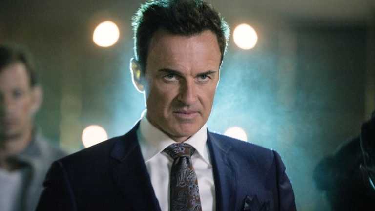 Julian McMahon: 10 cose che non sai sull&rsquo;attore