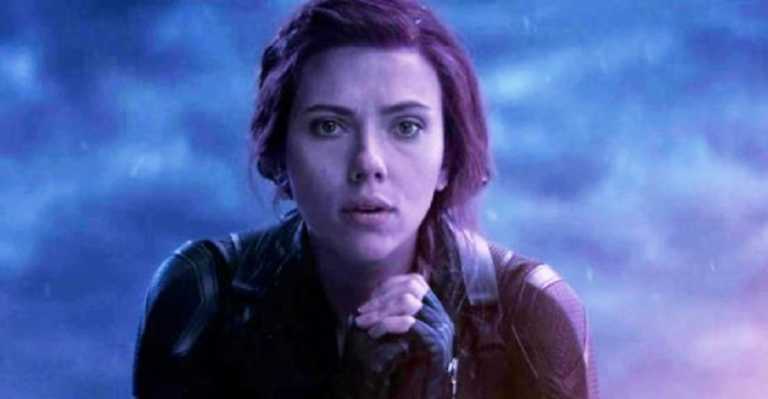Avengers: Endgame, la scena alternativa della morte di Natasha Avengers: Endgame, la scena alternativa della morte di Natasha