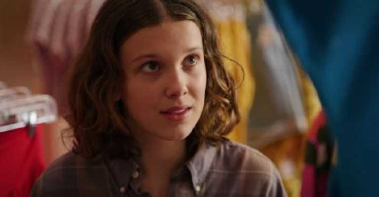 Enola Holmes: Netflix distribuir&agrave; il film con Millie Bobby Brown