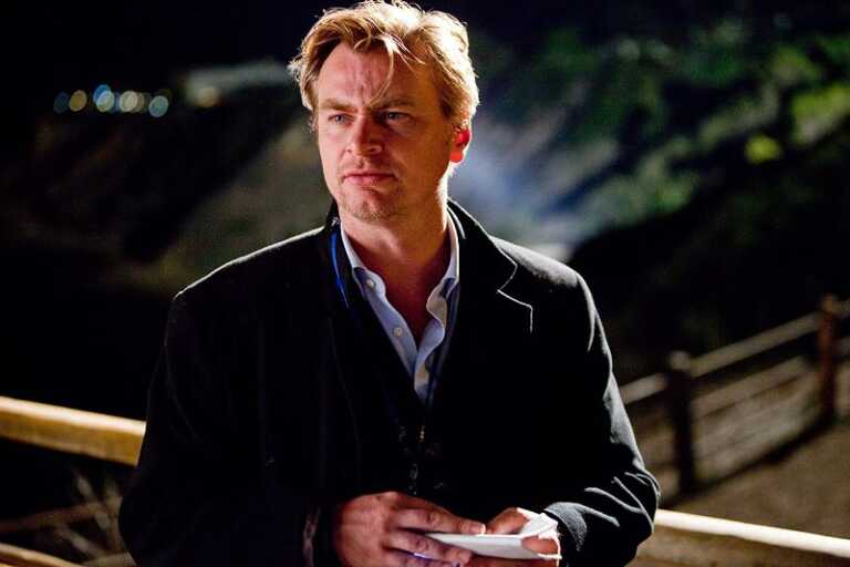 Christopher Nolan pronto a raccontare lo sviluppo della bomba atomica