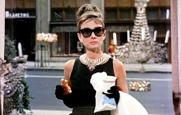 Colazione da Tiffany: le curiosit&agrave; sul film con Audrey Hepburn