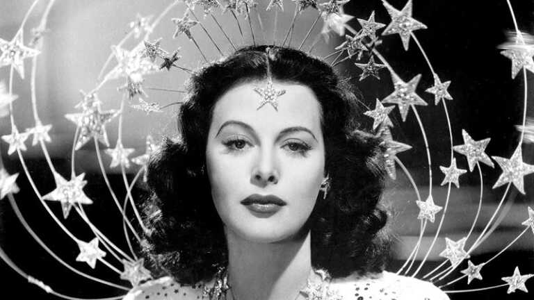 Hedy Lamarr: 10 cose che non sai sull&rsquo;attrice