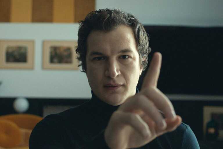 Never Gonna Snow Again, recensione del film di Malgorzata Szumowska e Michal Englert #Venezia77