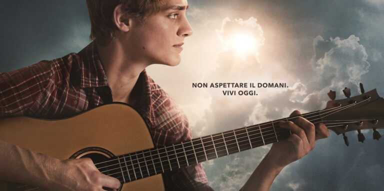 Nuvole, recensione del film sulla vita di Zach Sobiech