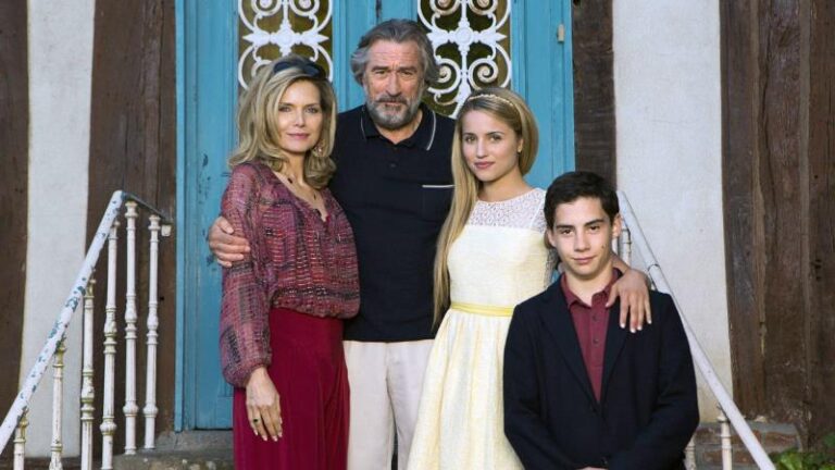 Cose Nostre &ndash; Malavita: la trama e il cast del film con Robert De Niro