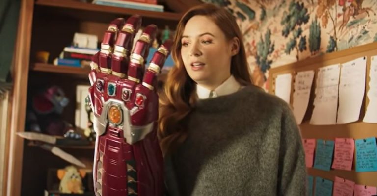 Karen Gillan, la Nebula del MCU, &egrave; una vera nerd!