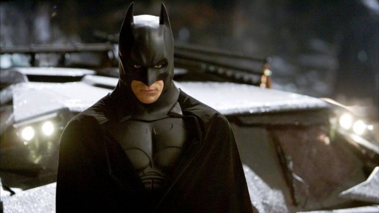 Batman Begins: trama, cast e curiosit&agrave; sul film di Christopher Nolan