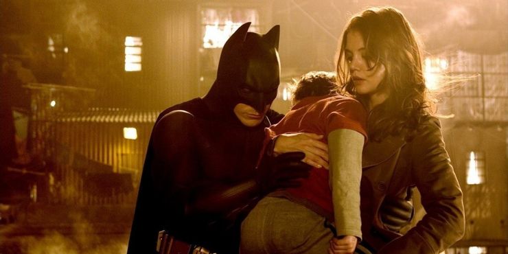 Bruce Wayne è Batman: quale momento-rivelazione tratto dai film è il migliore? Bruce Wayne è Batman: quale momento-rivelazione tratto dai film è il migliore?
