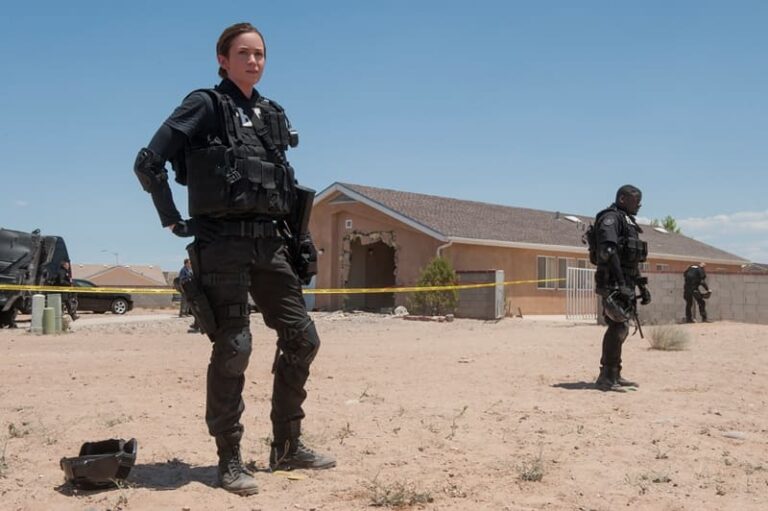 Sicario: la trama, il cast e il sequel del film con Emily Blunt