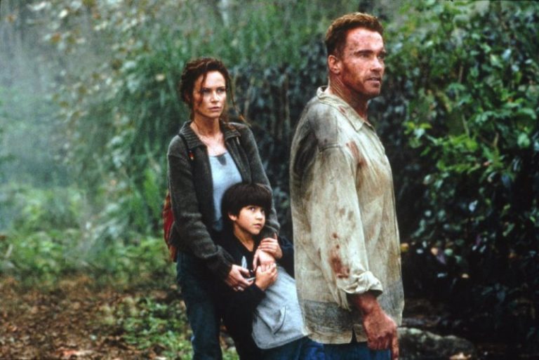 Danni collaterali: trama, cast e curiosità sul film con Arnold Schwarzenegger Danni collaterali: trama, cast e curiosità sul film con Arnold Schwarzenegger
