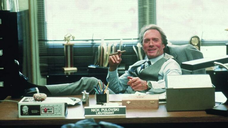 La recluta: trama, cast e curiosità sul film di Clint Eastwood La recluta: trama, cast e curiosità sul film di Clint Eastwood