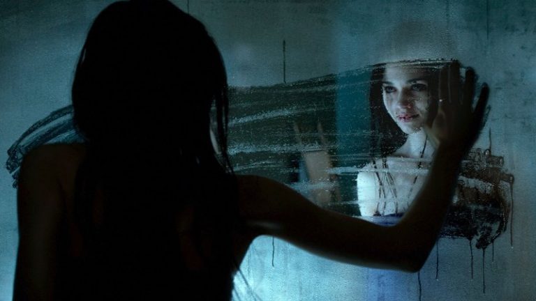 Look Away &ndash; Lo sguardo del male: trama e cast del film horror