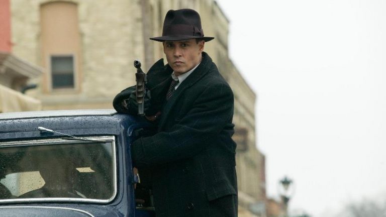Nemico pubblico: recensione del film con Christian Bale Nemico pubblico: recensione del film con Christian Bale