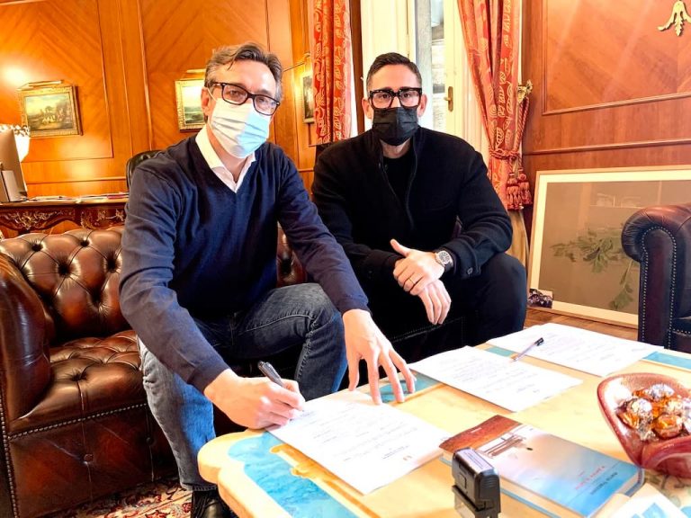 Fenix Entertainment acquisisce i diritti di due romanzi di&nbsp;Marco&nbsp;Franzoso
