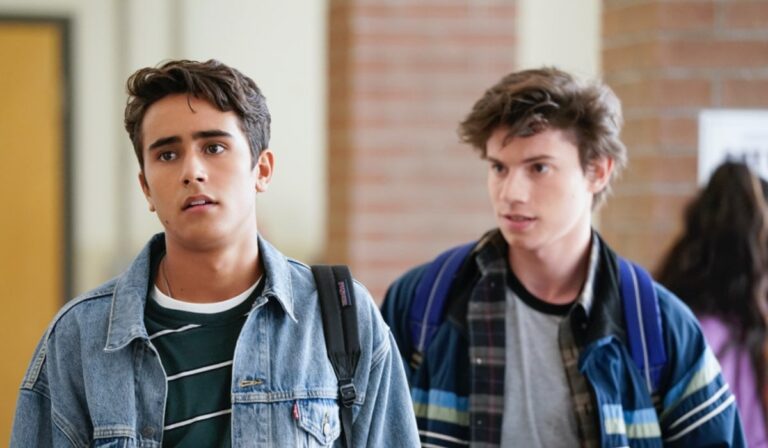 Love, Victor: recensione della serie Star Original di Disney+