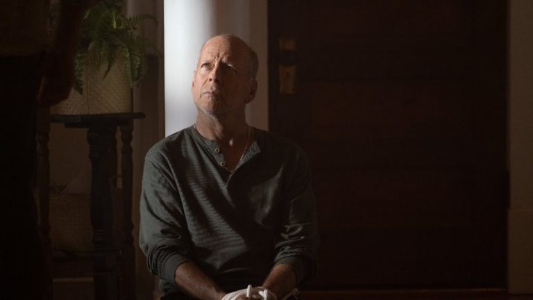 Survive the Night: la trama e il cast del film con Bruce Willis Survive the Night: la trama e il cast del film con Bruce Willis