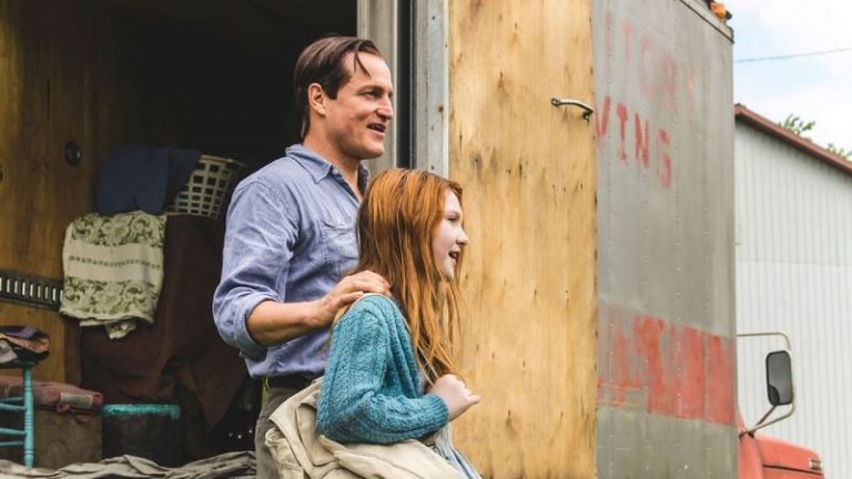 Il castello di vetro: trama, cast e le differenze tra il libro e il film