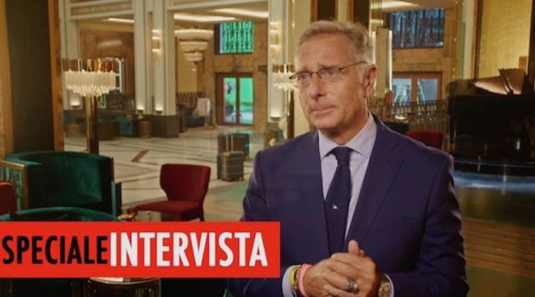 Paolo Bonolis racconta la sua esperienza sul set di Tom & Jerry Paolo Bonolis racconta la sua esperienza sul set di Tom & Jerry