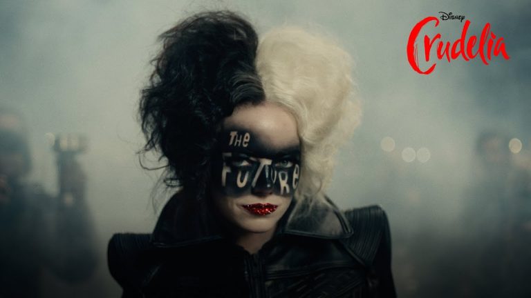 Crudelia: altre immagini nel nuovo trailer con Emma Stone Crudelia: altre immagini nel nuovo trailer con Emma Stone