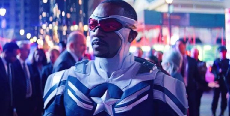 Anthony Mackie riflette sul suo &ldquo;mandato&rdquo; come nuovo Captain America