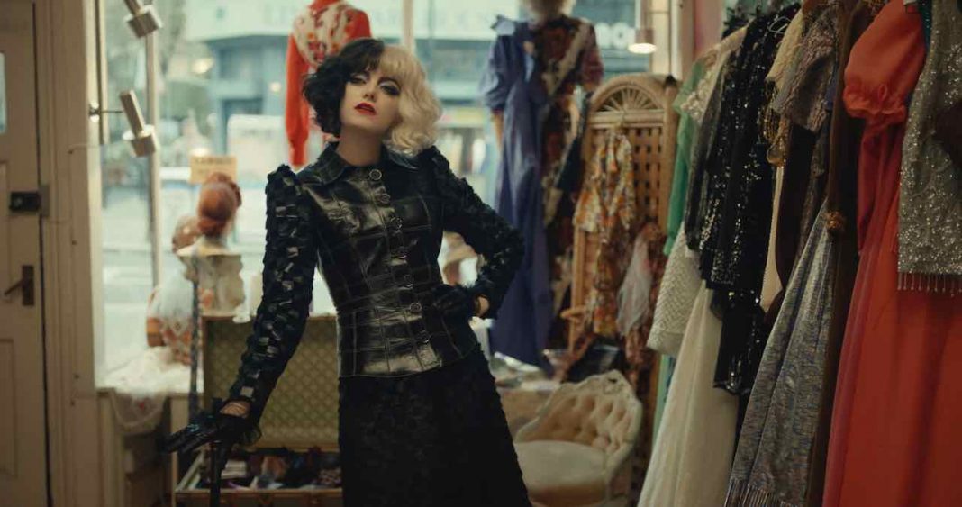 Emma Stone Crudelia 2 Emma Stone Crudelia 2