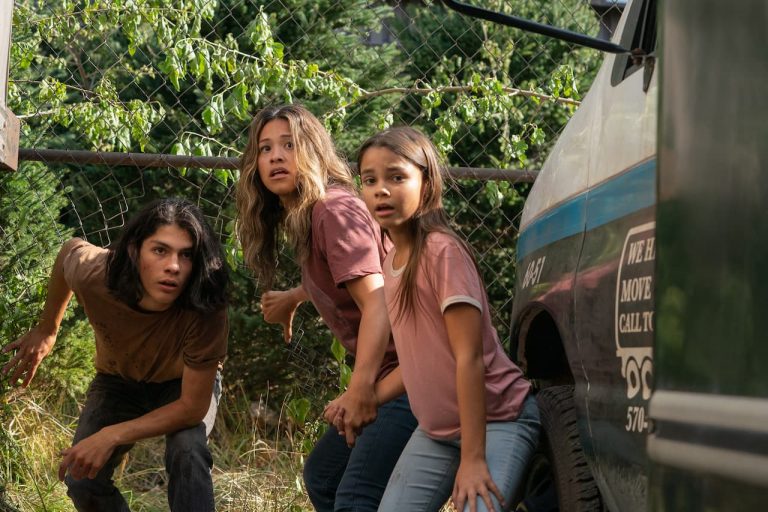 Awake: trailer del nuovo thriller Netflix in arrivo a Giugno Awake: trailer del nuovo thriller Netflix in arrivo a Giugno