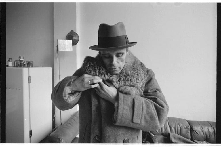 Beuys &ndash; L&rsquo;artista come provocatore su Sky Arte dal 12 Maggio