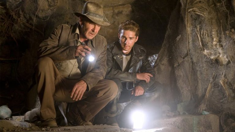 M. Night Shyamalan ricorda l&rsquo;incontro con Spielberg per Indiana Jones 4