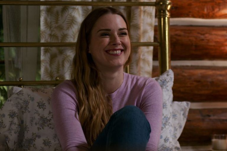 Alexandra Breckenridge: 10 cose che non sai sull&rsquo;attrice