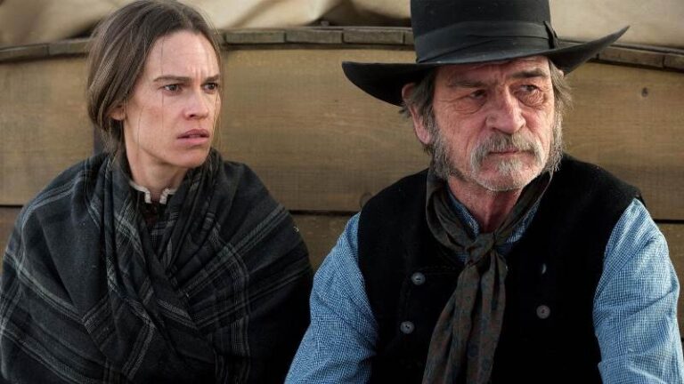 The Homesman: trailer del film di e con Tommy Lee Jones The Homesman: trailer del film di e con Tommy Lee Jones